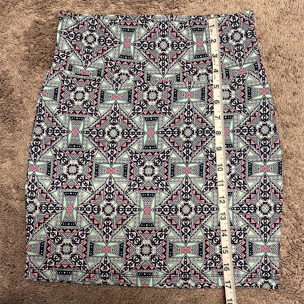 Charlotte Russe Printed Skirt Medium - Picture 3 of 4